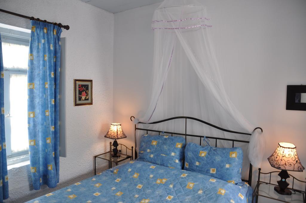 ספצס Villa Christina מראה חיצוני תמונה